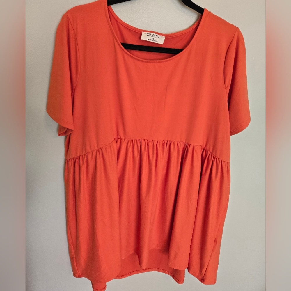 Beautiful Vibrant Orange Y2K Peplum Style Zenana Women's Plus Size Top 1XL